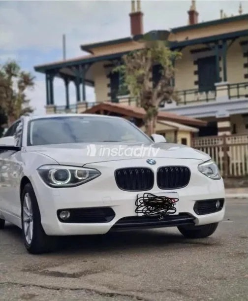 بي ام دبليو 116 2012 أبيض مستعملة للبيع - 3