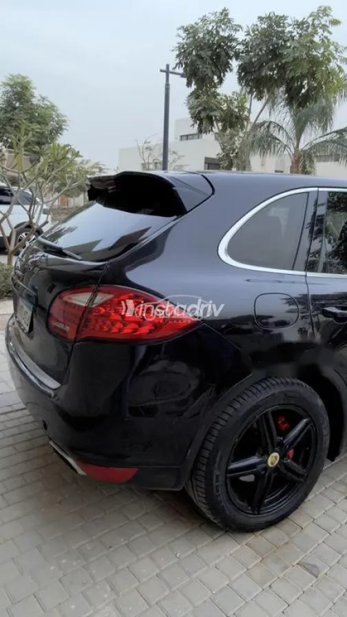 Porsche Cayenne S 2012 Black Used for Sale - 4