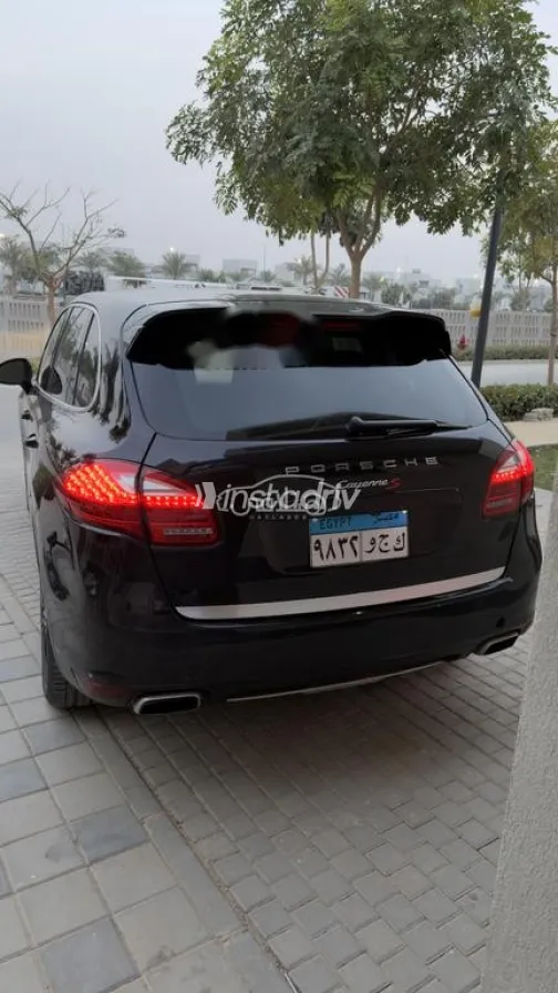 Porsche Cayenne S 2012 Black Used for Sale - 7