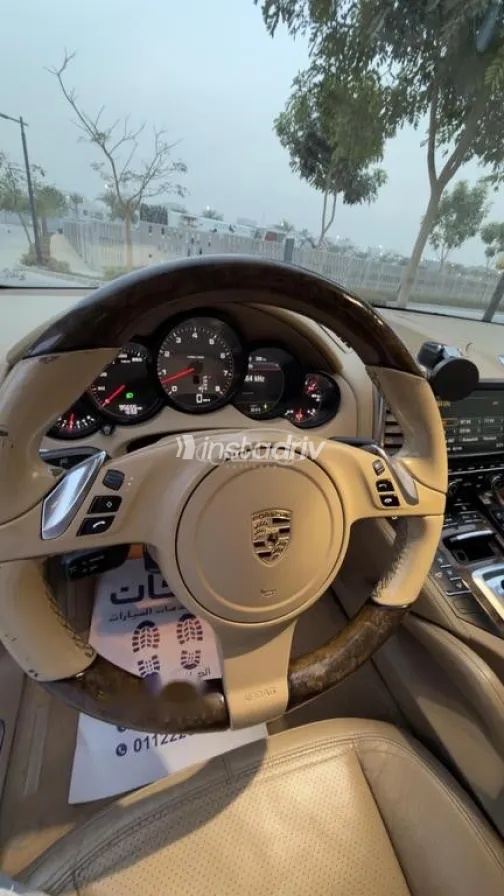 Porsche Cayenne S 2012 Black Used for Sale - 9