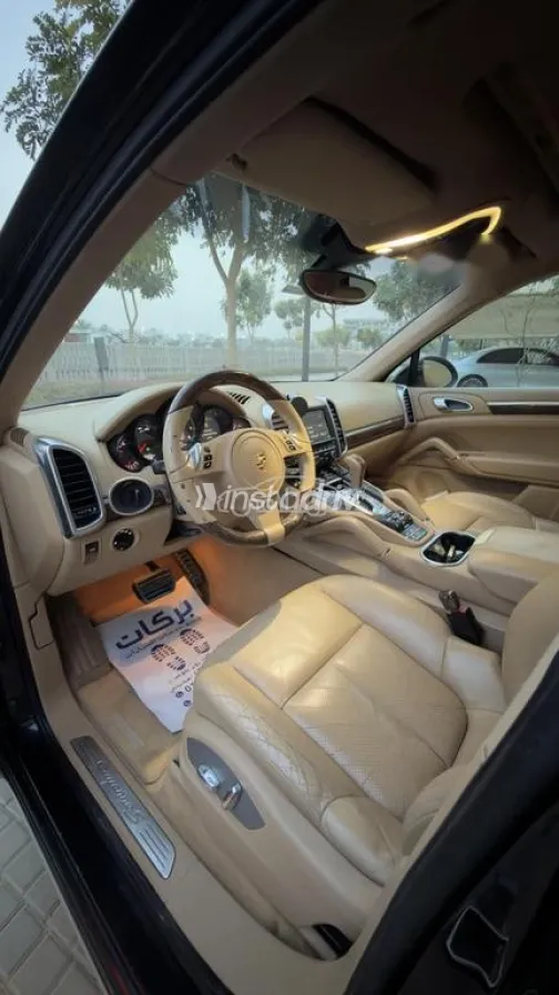 Porsche Cayenne S 2012 Black Used for Sale - 10