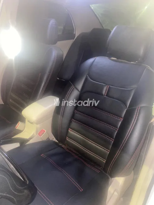 بى واى دى‬ F3 2018 أبيض مستعملة للبيع - 3