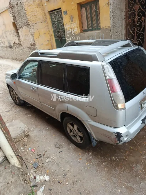 Nissan XTrail 2013 White Used for Sale - 8