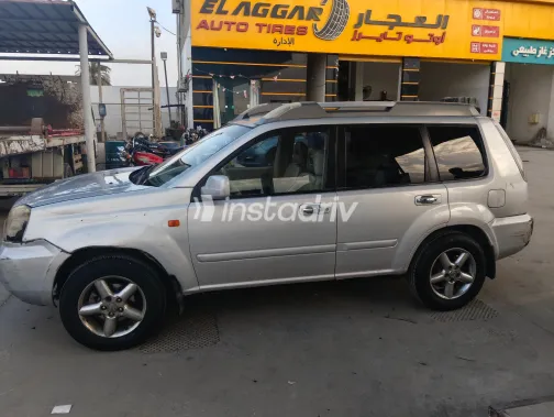 Nissan XTrail 2013 White Used for Sale - 9