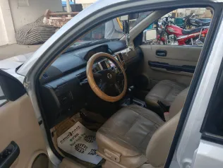 Nissan XTrail 2013 White Used for Sale