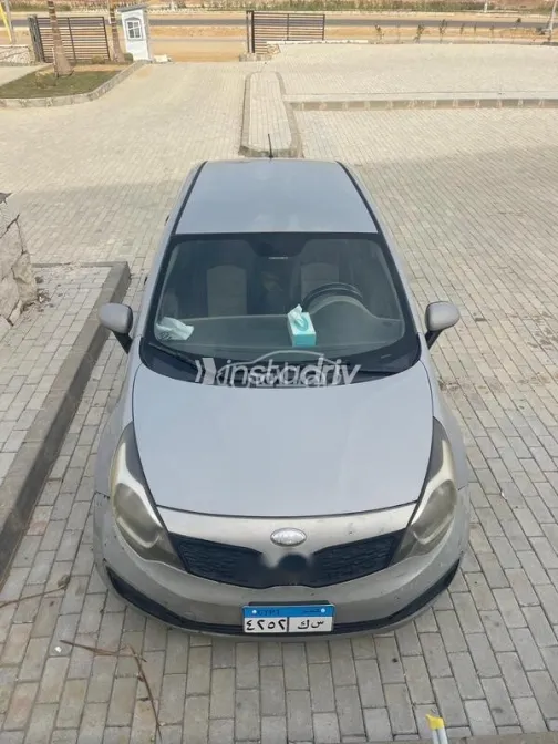 Kia Rio 2014 Silver Used for Sale - 1