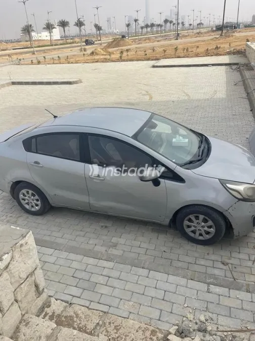 Kia Rio 2014 Silver Used for Sale - 2
