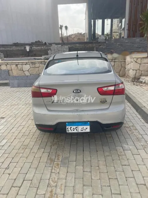 Kia Rio 2014 Silver Used for Sale - 3