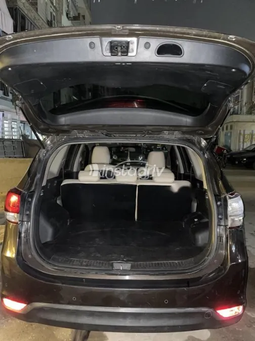 كيا كارينز 2014 موكا مستعملة للبيع - 3