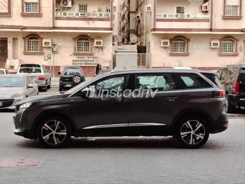 بيجو 5008 2024 أبيض مستعملة للبيع - 3