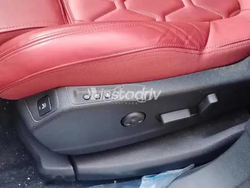 بيجو 5008 2024 أبيض مستعملة للبيع - 9