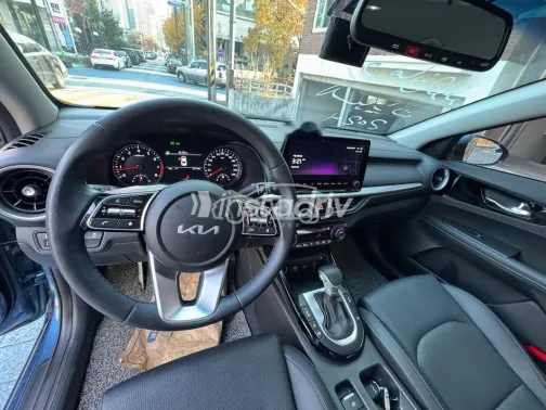 Kia K3 2024 Dark Blue Used for Sale - 3