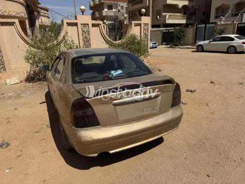 Daewoo Nubira 2 2005 Beige Used for Sale - 4