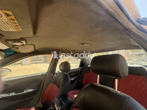 Daewoo Nubira 2 2005 Beige Used for Sale - 5