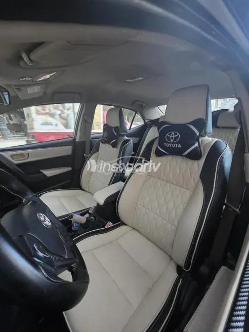 Toyota Corolla 2014 Silver Used for Sale - 6