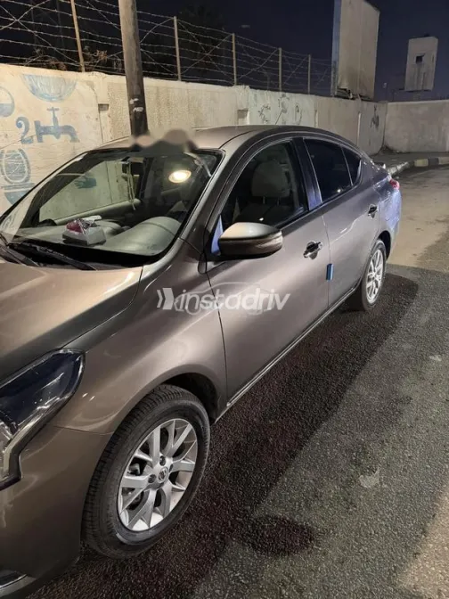 نيسان صنى 2026 أبيض مستعملة للبيع - 4