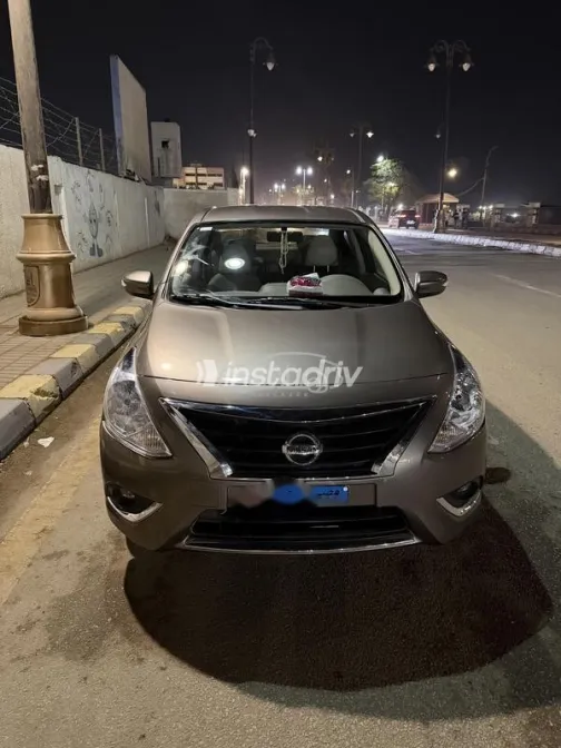 نيسان صنى 2026 أبيض مستعملة للبيع - 7