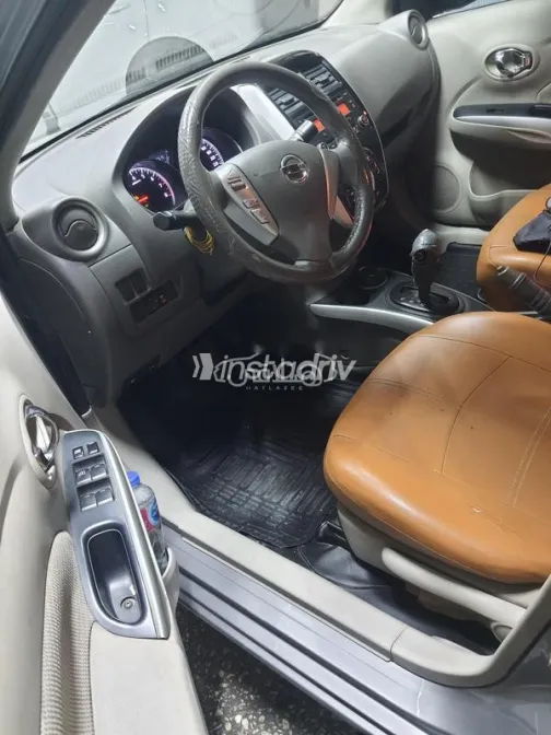 نيسان صنى 2020 رمادي مستعملة للبيع - 3