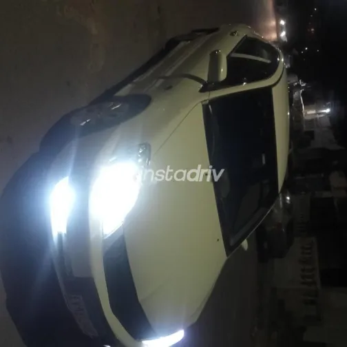 Mitsubishi Lancer 2011 White Used for Sale - 5