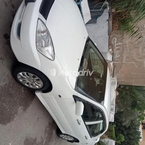 Mitsubishi Lancer 2011 White Used for Sale - 6