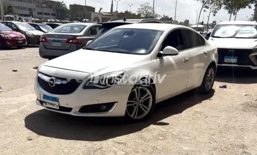 اوبل أنسيجنيا 2017 أبيض مستعملة للبيع - 2