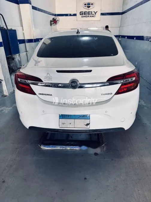 اوبل أنسيجنيا 2017 أبيض مستعملة للبيع - 7