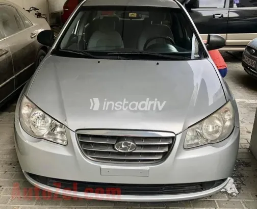 هيونداي إلنترا 2009 فضي مستعملة للبيع - 3