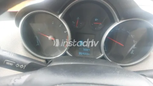 Chevrolet Cruze 2015 Brown Used for Sale - 2