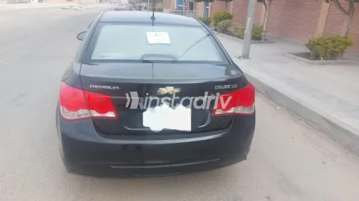 Chevrolet Cruze 2015 Brown Used for Sale - 9