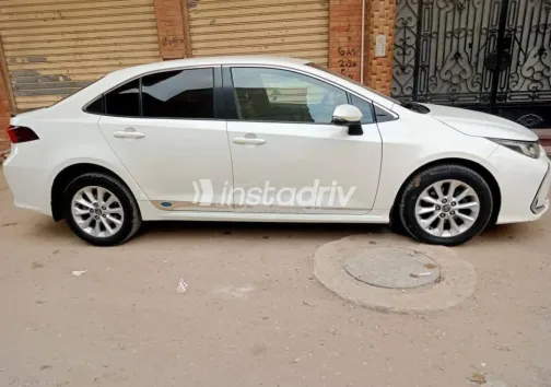 Toyota Corolla 2019 White Used for Sale - 6