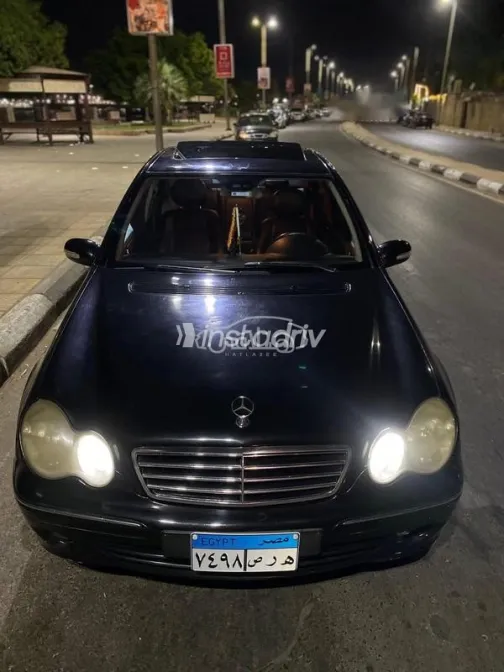 مرسيدس C 230 2007 أسود مستعملة للبيع - 2