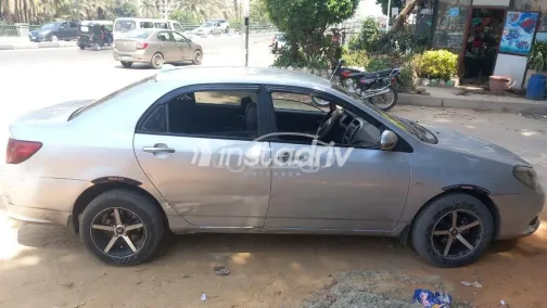 بى واى دى‬ F3 2019 أبيض مستعملة للبيع - 4