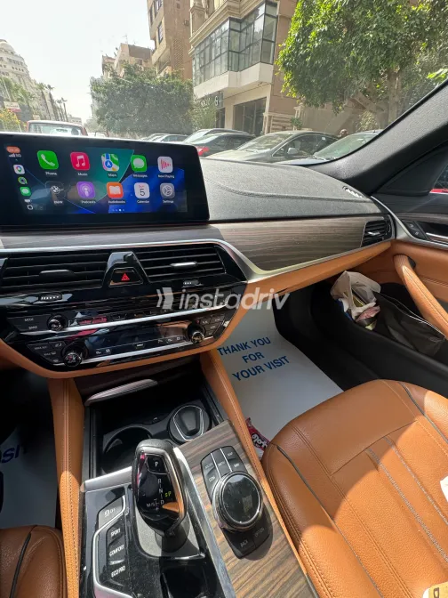 بي ام دبليو 520 2019 أبيض مستعملة للبيع - 2