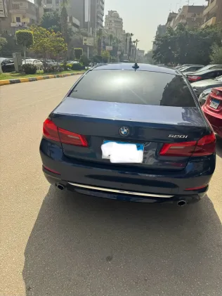 بي ام دبليو 520 2019 أبيض مستعملة للبيع