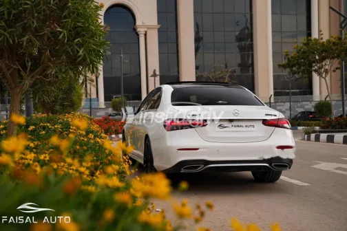 Mercedes E 200 2021 White Used for Sale - 5