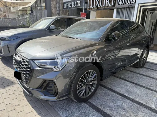 Audi Q3 2025 Gray Used for Sale - 4