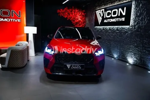 بي ام دبليو X2 2026 أحمر غامق مستعملة للبيع - 3