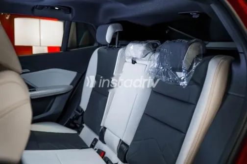 بي ام دبليو X2 2026 أحمر غامق مستعملة للبيع - 9