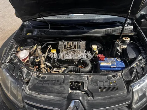 رينو لوجان 2016 أسود مستعملة للبيع - 7