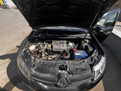 رينو لوجان 2016 أسود مستعملة للبيع - 9