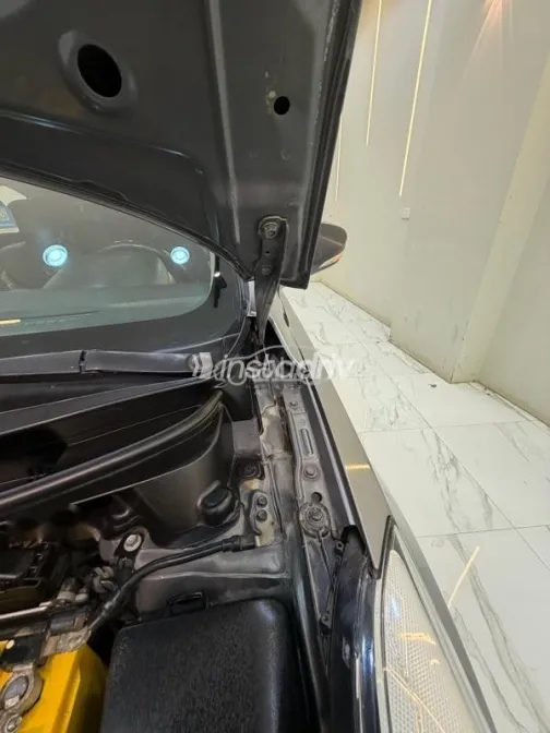 هيونداي افانتي 2011 فضي مستعملة للبيع - 10