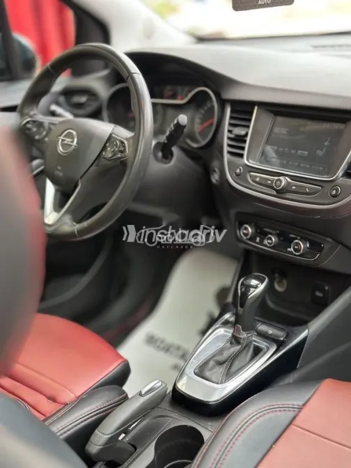 Opel Crossland 2022 Dark Red Used for Sale - 4