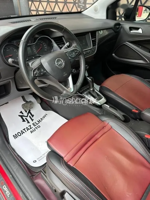 Opel Crossland 2022 Dark Red Used for Sale - 9