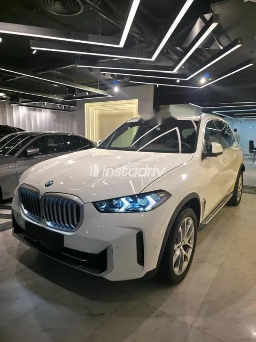 BMW X5 2025 White Used for Sale - 1