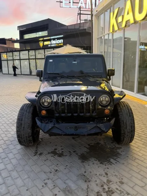 Jeep Wrangler 2016 Black Used for Sale - 1