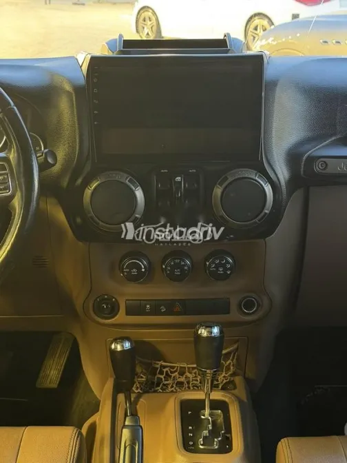 Jeep Wrangler 2016 Black Used for Sale - 9