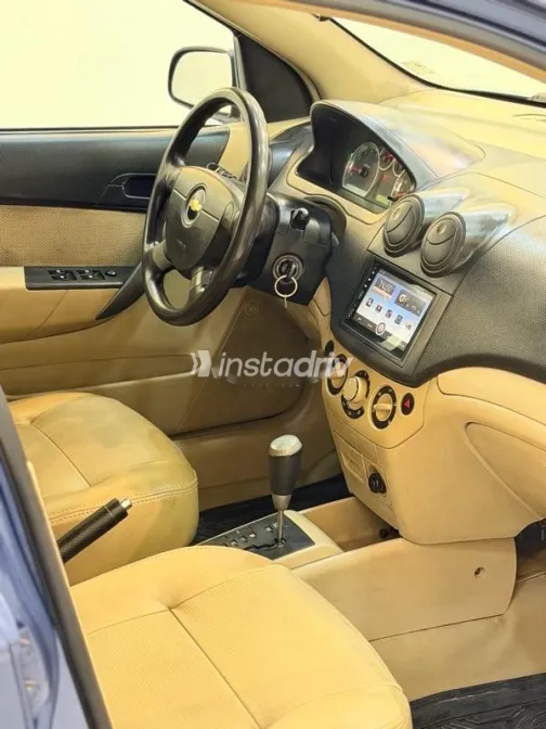 شيفروليه افيو 2019 أزرق غامق مستعملة للبيع - 8