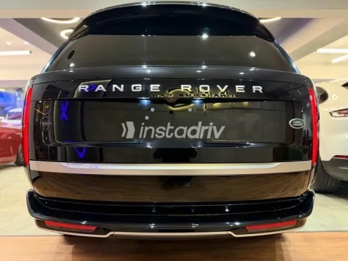 لاند روفر رنج روفر فوج 2023 أسود مستعملة للبيع - 6