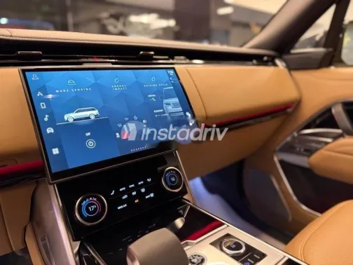 لاند روفر رنج روفر فوج 2023 أسود مستعملة للبيع - 10