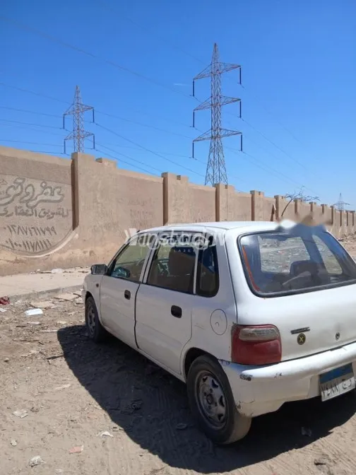 سوزوكى التو 1998 أبيض مستعملة للبيع - 4